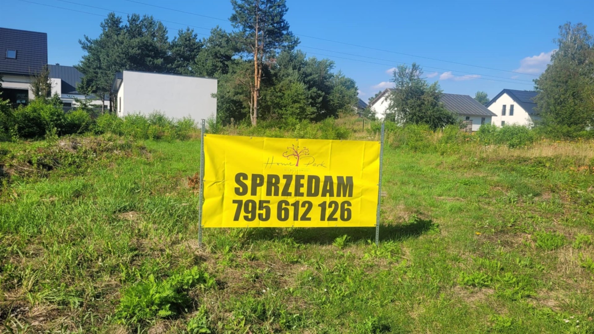 Działka na sprzedaż