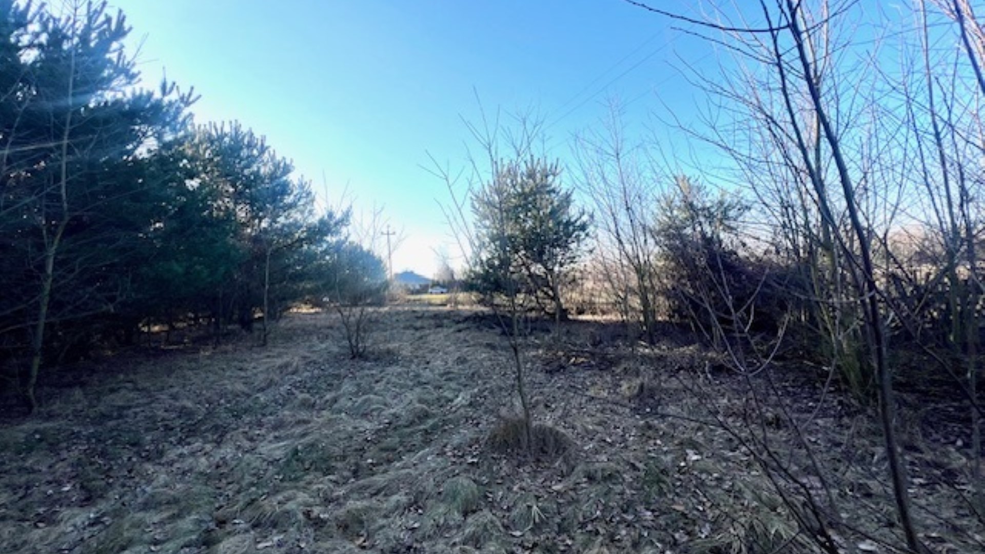 Działka na sprzedaż