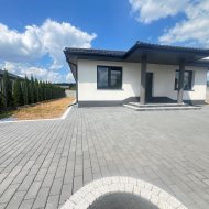 Dom na sprzedaż