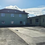 Hala na sprzedaż